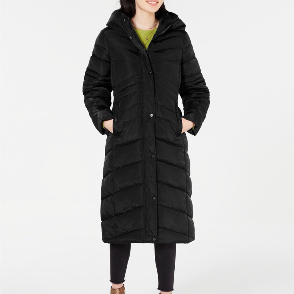 SOLD🖤Madden Girl Maxi Puffer Black Medium 🖤